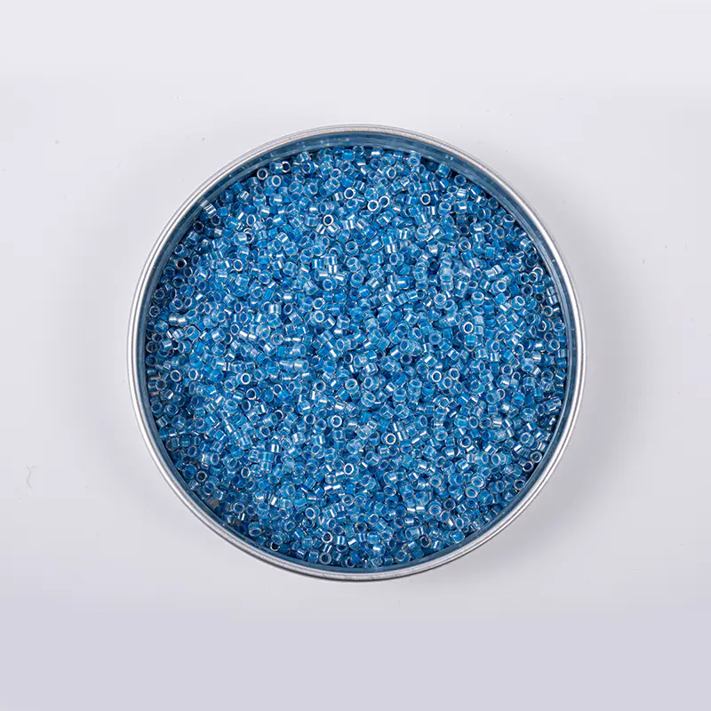 Indflydelsen af ​​broderiglasperler i global tekstilkunst